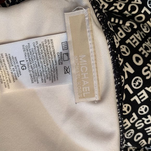 Michael Kors Peace & Love Black/ White Large Bikini Top - Picture 7 of 7